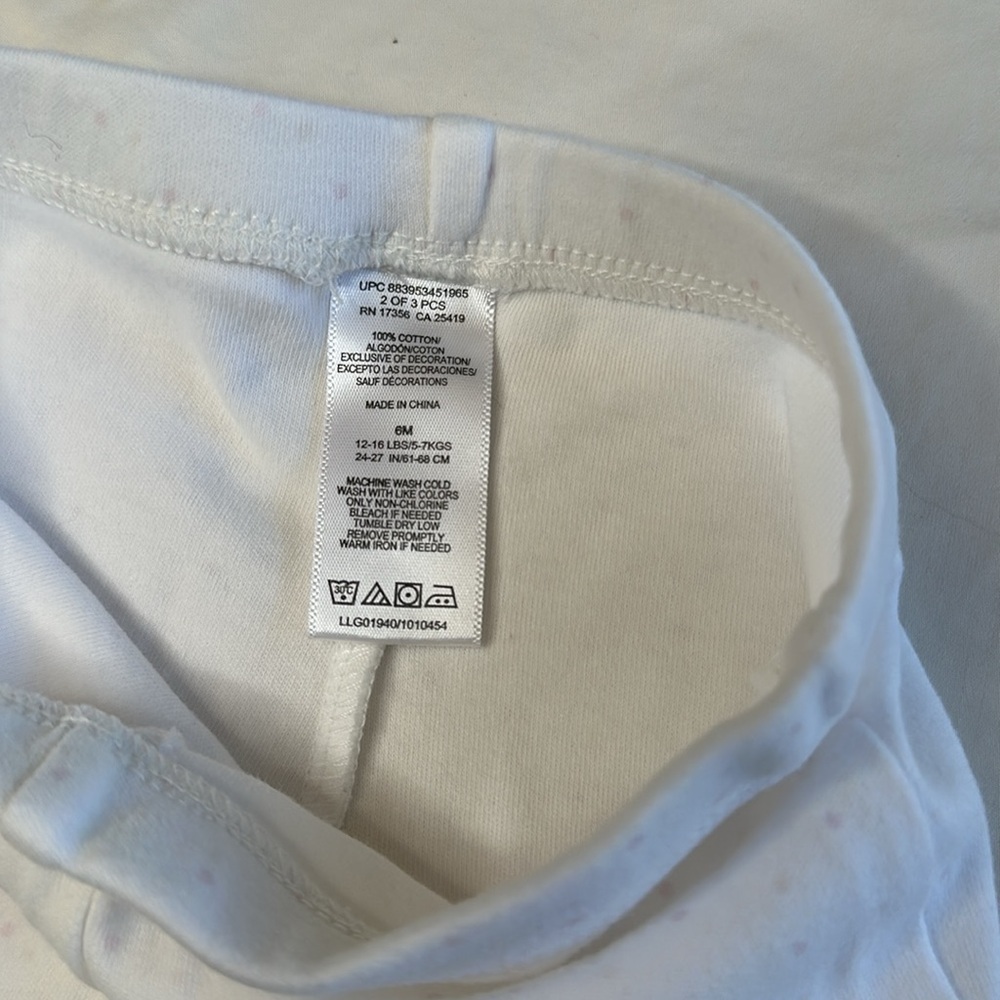 Bundle of size 6 months baby girl pants. Assorted brands, all in GREAT CONDITION - Picture 12 of 12